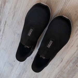 Skechers Slip-ins: GO WALK 6 - Easy On size 8.5 WIDE
